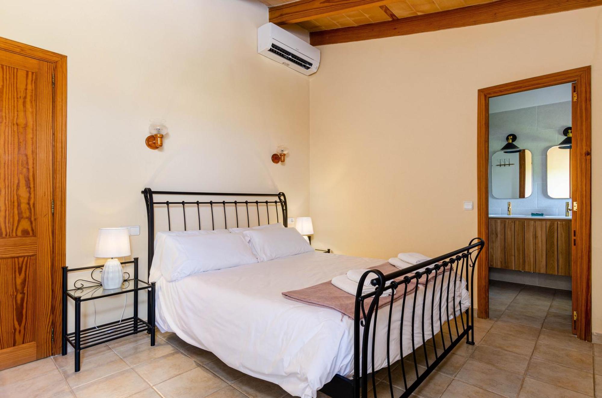 Finca Es Rafal, Agroturisme Монтуири Экстерьер фото